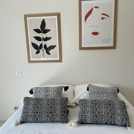 Ampus Belle Maison Contemporaine מראה חיצוני תמונה