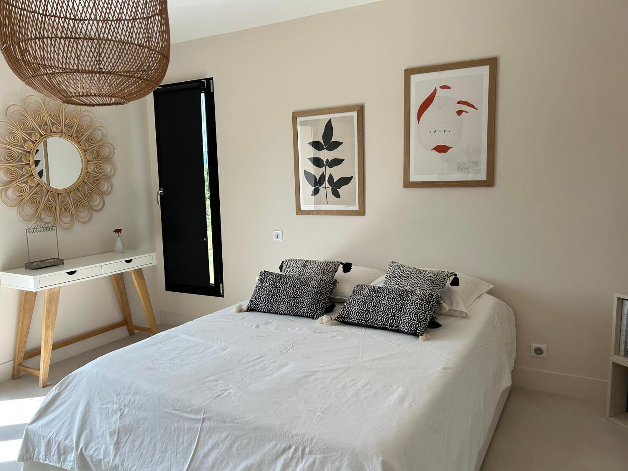 Ampus Belle Maison Contemporaine מראה חיצוני תמונה