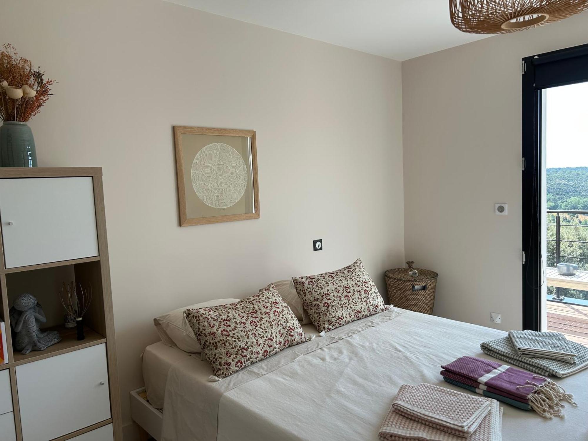 Ampus Belle Maison Contemporaine מראה חיצוני תמונה